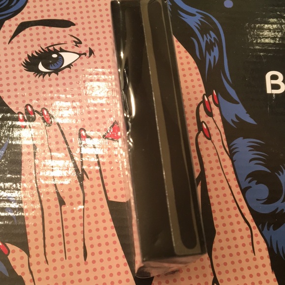 H&M 24 press on nails and adhesive lasting shine easy removal French manicure - Picture 4 of 7